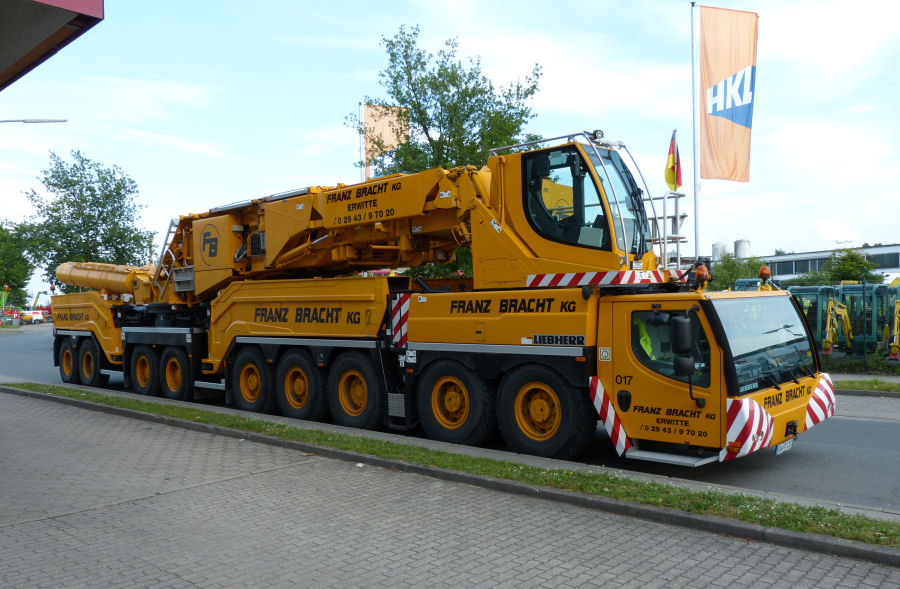 Liebherr ltm 11200 9.1. ЛТМ 11200-9.1. Либхер LTM 11200-9.1. ЛТМ 01 цена.